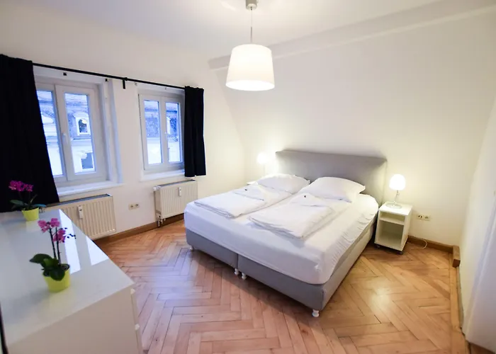 Ferienwohnung Ratisbona *