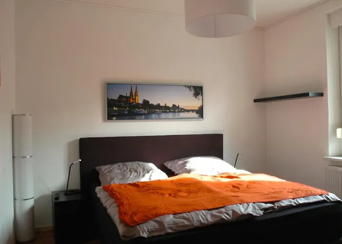 Lägenhet Ferienwohnung Ratisbona *